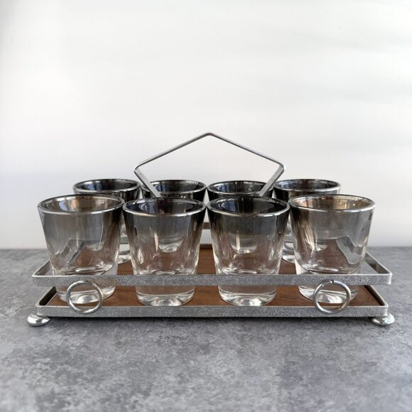 Vintage Silver Fade 8 Shot Glasses w/ Carrier Caddy MCM Barware - Picture 1 of 16